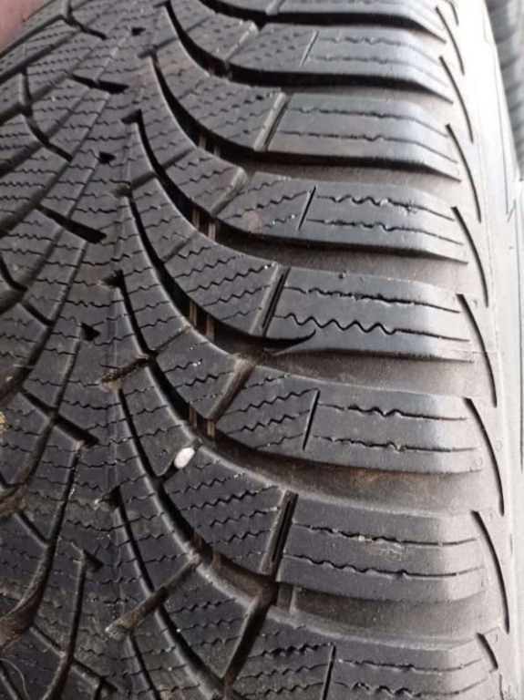 Sprzedam alufelgi 16 `+ opony zimowe GOODYEAR 205/60/16 R