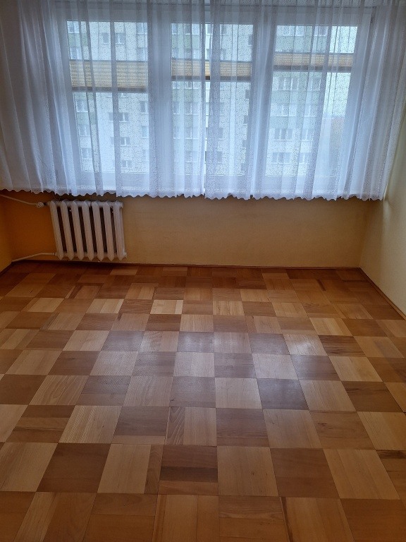 SPRZEDAM MIESZKANIE W OSTROŁĘCE