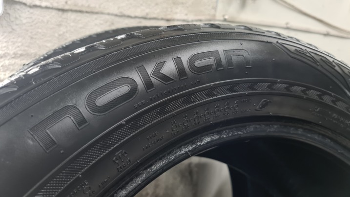 4x Opony Zimowe 26550 R20 Nokian WR SUV 3 komplet