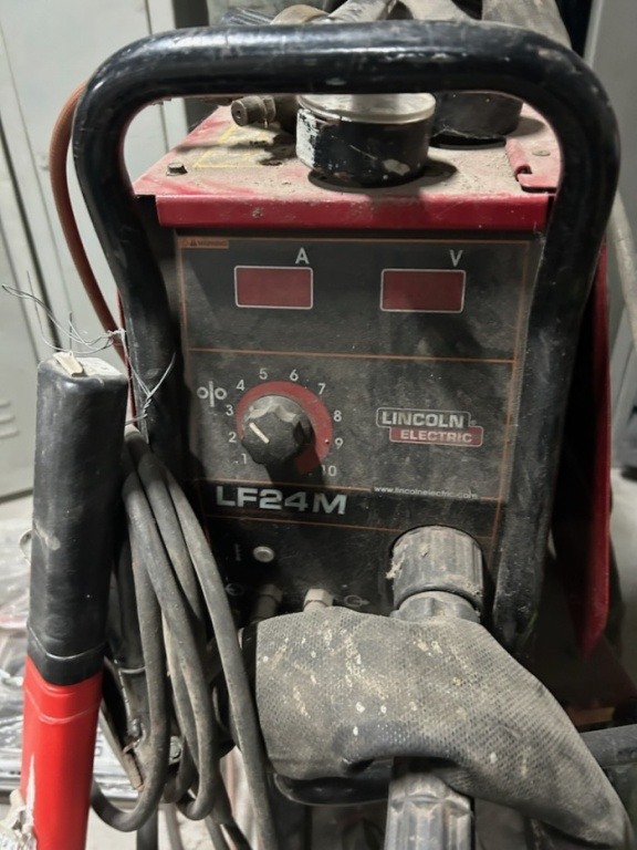 sprzedam spawarkę  LF24M