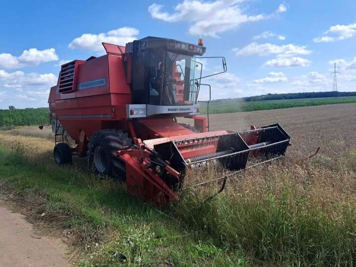 kombajny dronningborg 4000s/lub massey 32 /teraz taniej