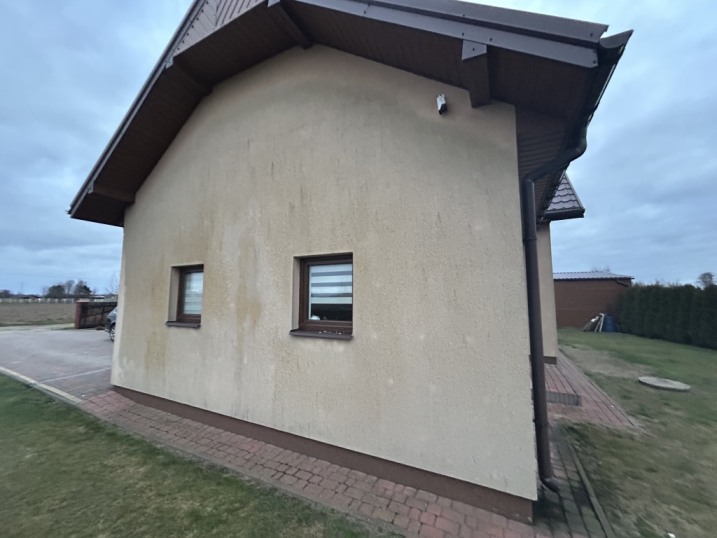 Dom w Rzekuniu - duża działka i garaż na pilota