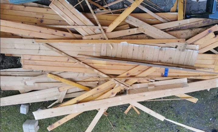 ____ DREWNO NA OPAŁ __ Za darmo