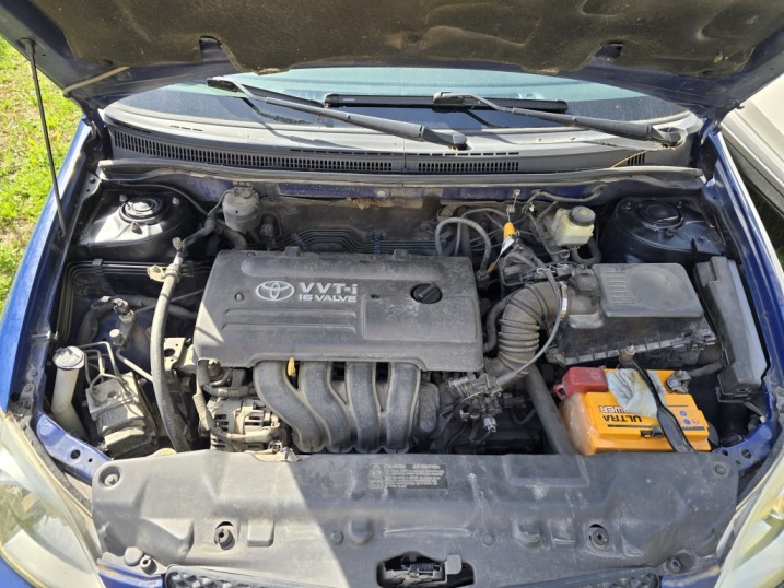 Toyota Corolla E12 2004 183 tys. km