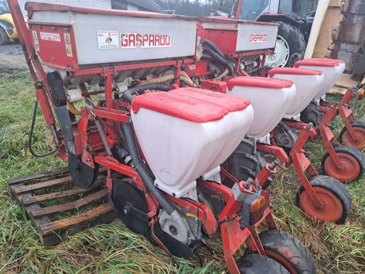 siewnik talerzowy do kukurydzy/ kosiarka