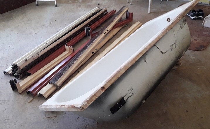 ____ METAL ZŁOM __ Za darmo