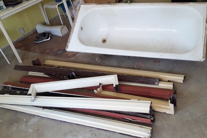 ____ METAL ZŁOM __ Za darmo