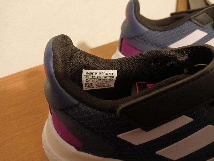 Buty dla dziewczynki i dla chlopca