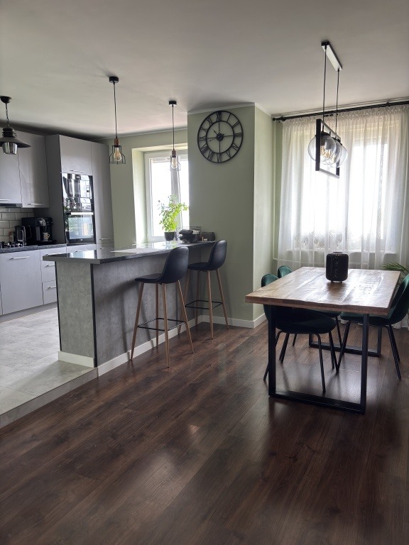 Przestronne 84,3 m² po generalnym remoncie