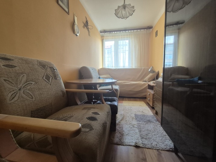 Sprzedam mieszkanie 3 pokojowe 55m2 z garażem przy  ul.Traugutta  