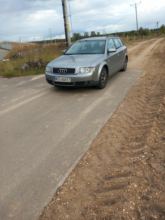 Sprzedam Audi a4 2.0 131km z instalacją lpg