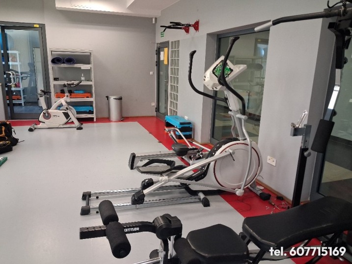 Serwis siłowni w szkołach - Technicy Mobilni - Remonty maszyn i sprzętu sportowego