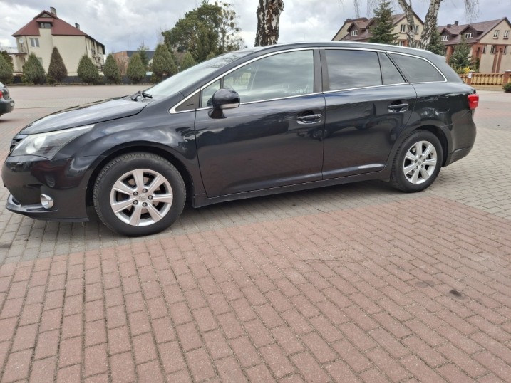 Sprzedam Toyota Avensis