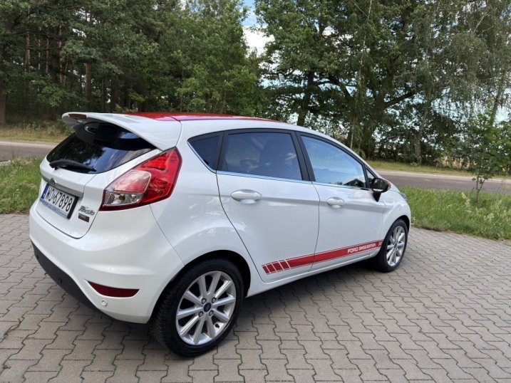 Ford Fiesta Titanium Swiss Edition