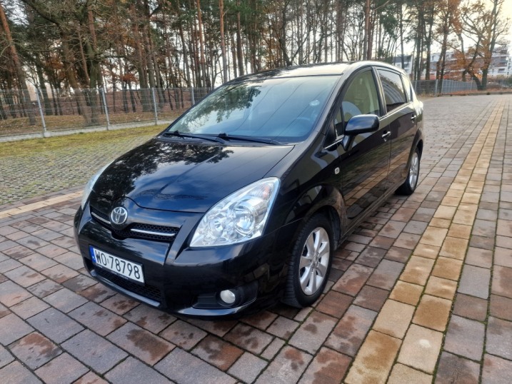 Toyota Corolla Verso 1.8 BENZYNA + LPG / stan bardzo dobry