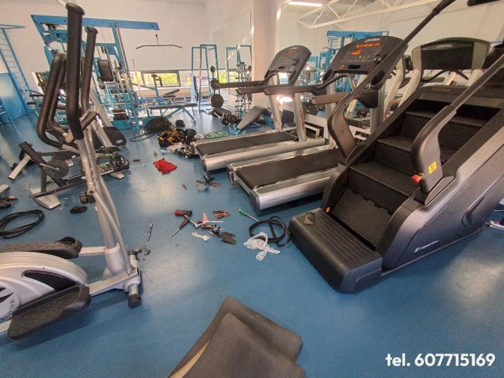 Serwis siłowni w szkołach - Technicy Mobilni - Remonty maszyn i sprzętu sportowego