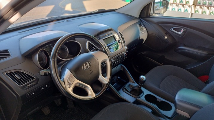 Hyundai IX35 benzyna bezwypadkowy zarejestrowany