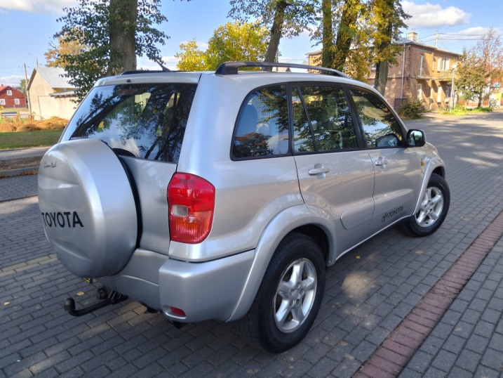 Toyota RAV-4 *2.0 D4D 4x4*