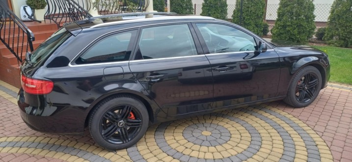Sprzedam Audi A4 B8 Avant po liftingu