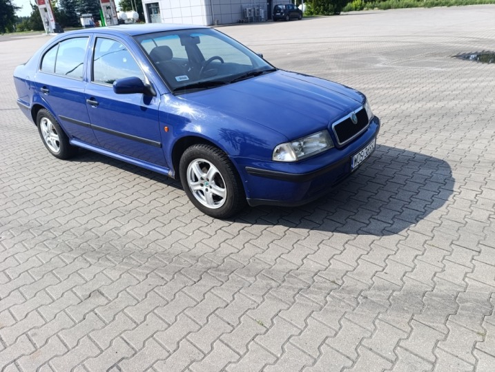 Wynajmę samochód osobowy