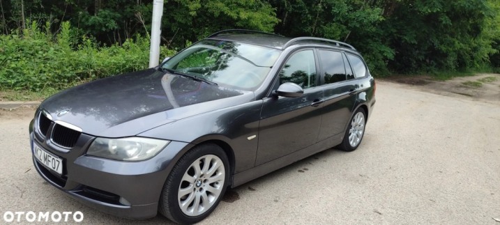 BMW Seria 3 318d