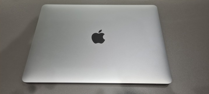 MacBook Air 13