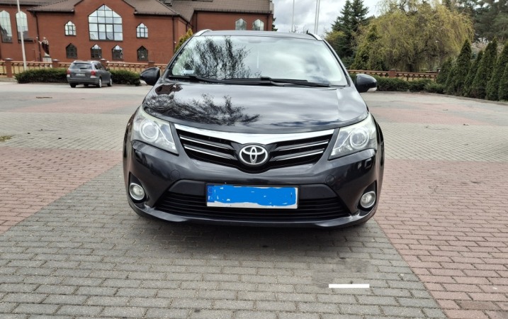 Sprzedam Toyota Avensis