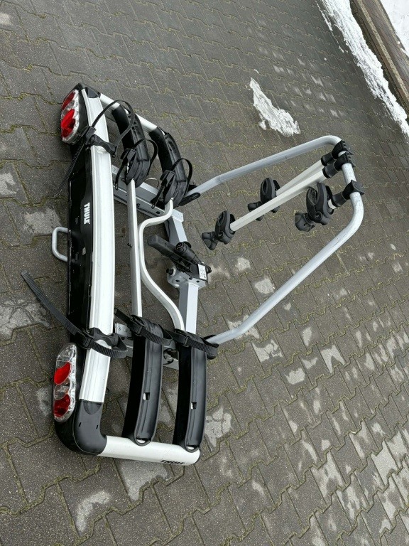 Bagażnik Thule na 3 rowery