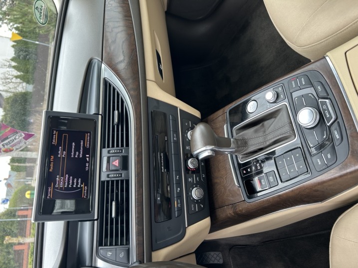 AudiA6