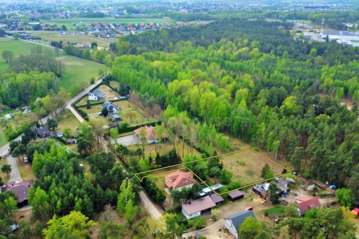 Na sprzedaż wyjątkowa działka budowlana w otoczeniu natury – Ławy, gm. Rzekuń