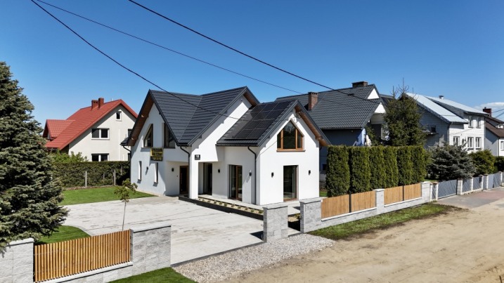 NOWOCZESNY DOM | POMPA CIEPŁA + FOTOWOLTAIKA | OGRÓD PREMIUM