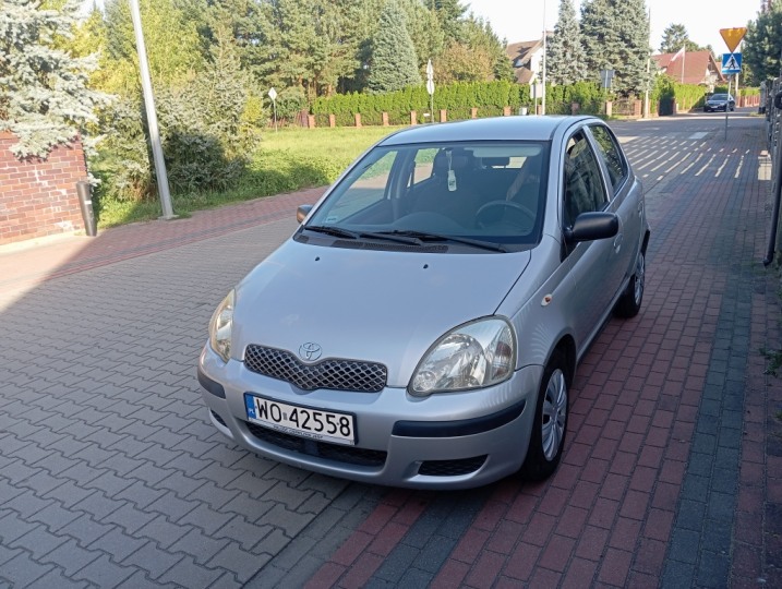 Toyota Yaris 2003