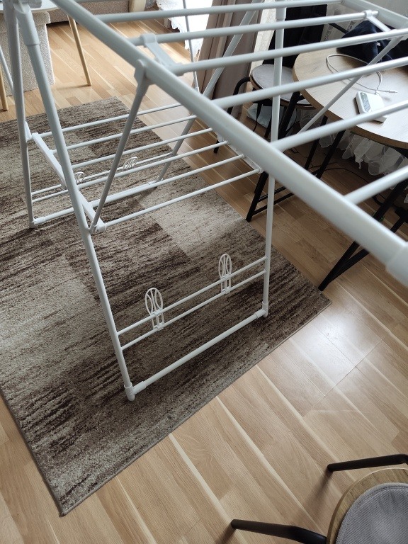 NOWA Suszarka do ubrań AmazonBasics 154x62x109cm