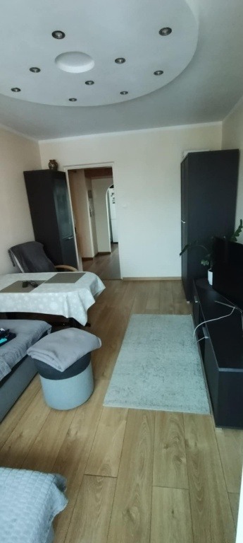 Sprzedam 2 pokojowe mieszkanie IV pietro - 38, 48 m²