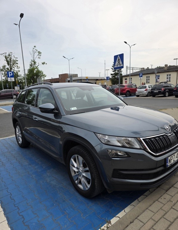 Sprzedam samochód SKODA KODIAQ 1.5 TSI AMBITION 2020