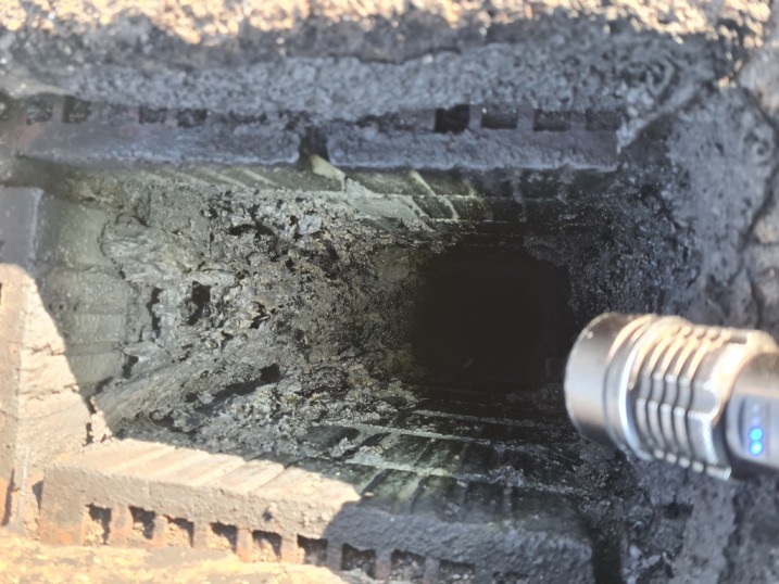 A.D. KASTA – Czyszczenie kominów metodą mechaniczną