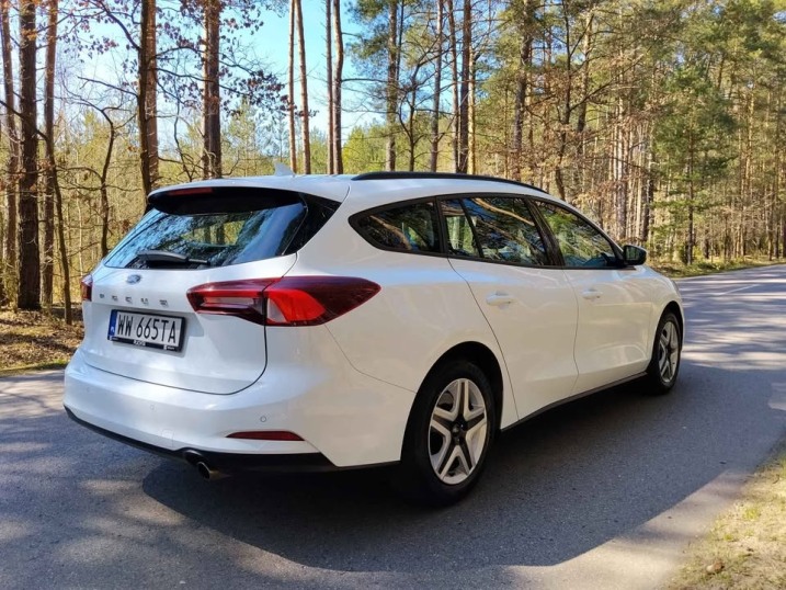Auto Garażowane / Bardzo dobrze utrzymane