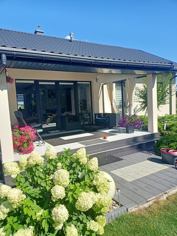 SPRZEDAM DOM 70M DZIAŁKA 1400M2