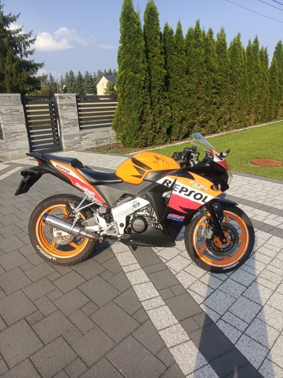 Honda CBR125R 2013r 16700km