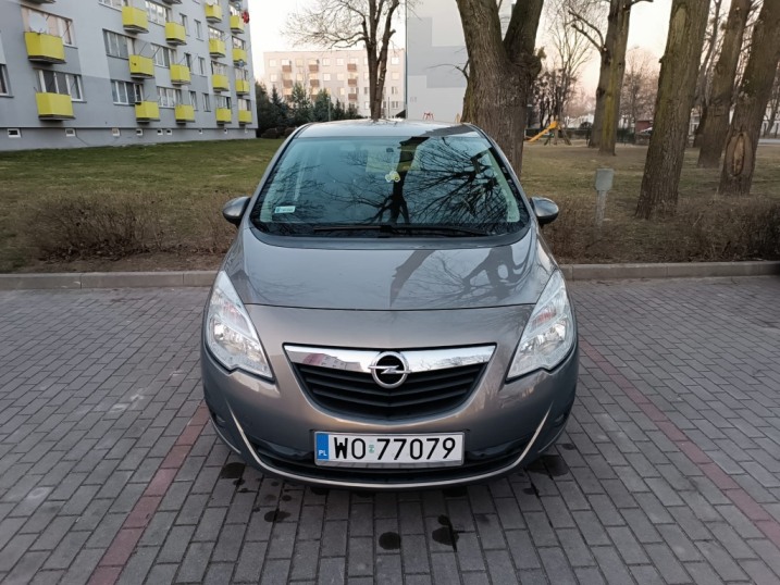 Opel Meriva 2011r. 1.4 turbo benzyna
