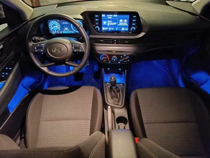 Hyundai i20 2023r. benzyna stan salonowy