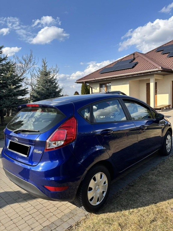 Sprzedam Ford Fiesta 1,2 Benzyna 2015