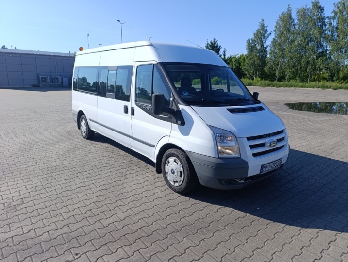 WYNAJM BUSA 9 OSOBOWEGO