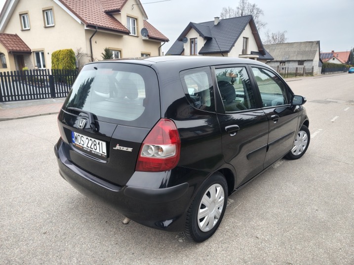 Honda Jazz *1.3b 83KM* Zadbana* 5500zł
