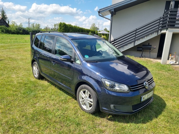 Volkswagen Touran 2.0 TDI DPF BlueMotion Technology DSG 2013