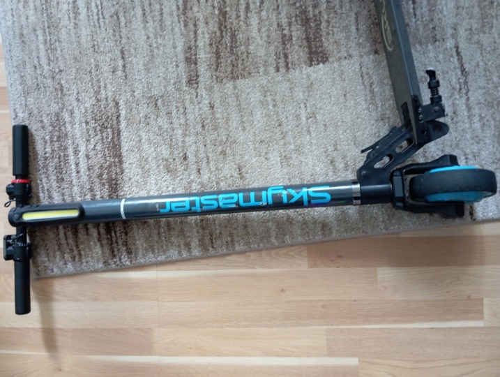 Hulajnoga Elektryczna Skymaster MOONSTER 2019 Ocean Blue