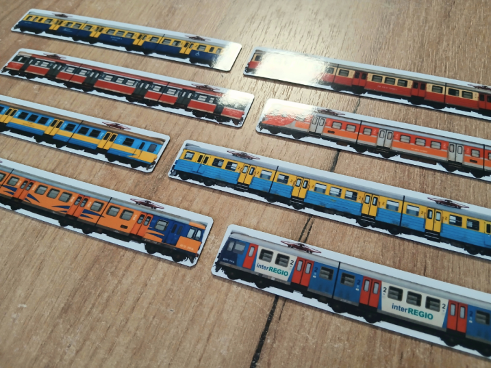 Magnesy EN57 na lodówkę 8 szt. - Magnesiki-Kolejowe.pl