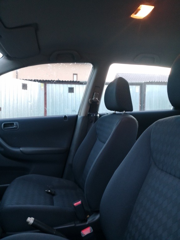 Sprzedam Hondę Civic 1.4 b
