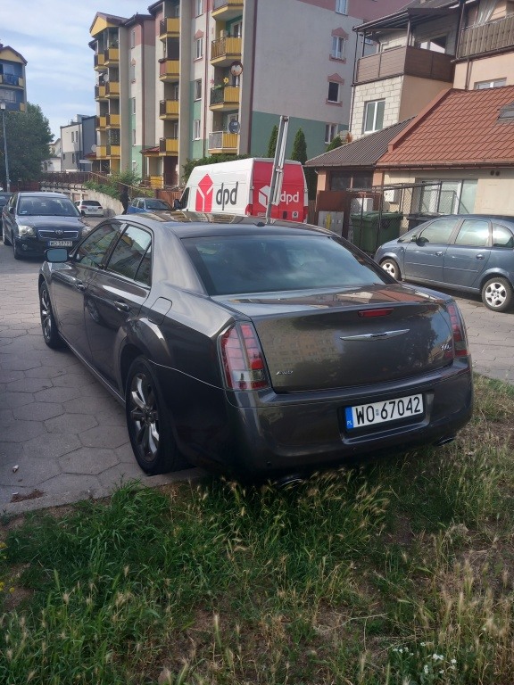 Sprzedam Chrysler 300S rok produkcji 2014, MOC 296 KM, Benzyna+Gaz.