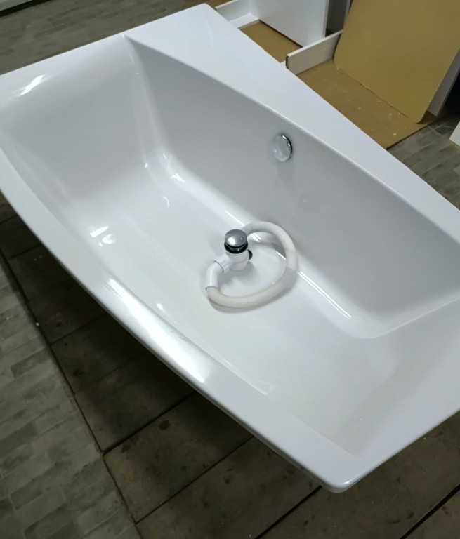 Wanna asymetryczna lewa 150x90x58cm